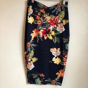 Floral skirt Windsor women’s size small